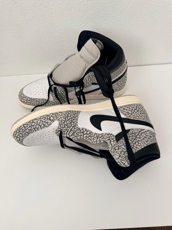 Nike Air Jordan 1 Retro High OG Elephant Print DZ5485-052 Size 18 Black White main image 4
